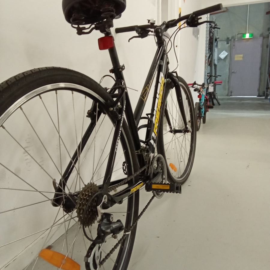 1034 - 50cm Black,
Yellow, Flat Bar Commuter, Bike