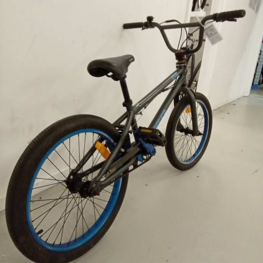 1041 - 20" Black,
Blue, BMX, Bike