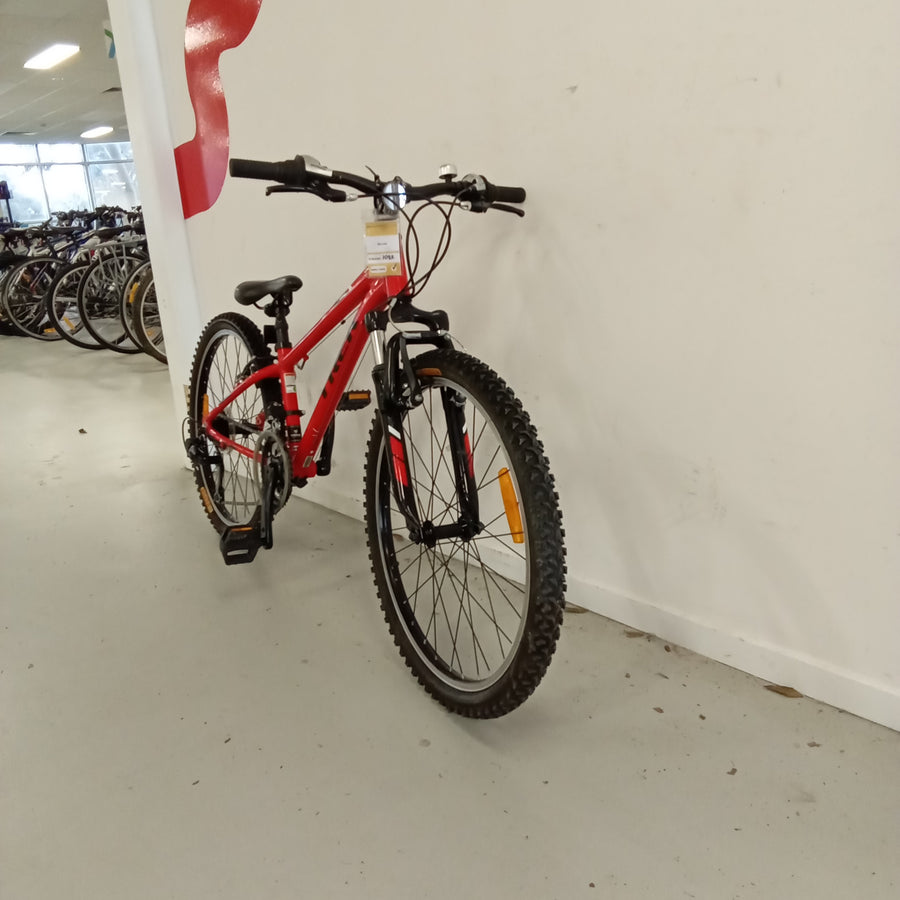 1082 - 24" Red, Mountain Bike,
Kids, Bike