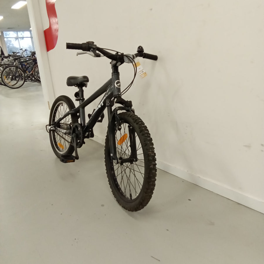 1112 - 20" Black, Mountain Bike,
Kids, Bike