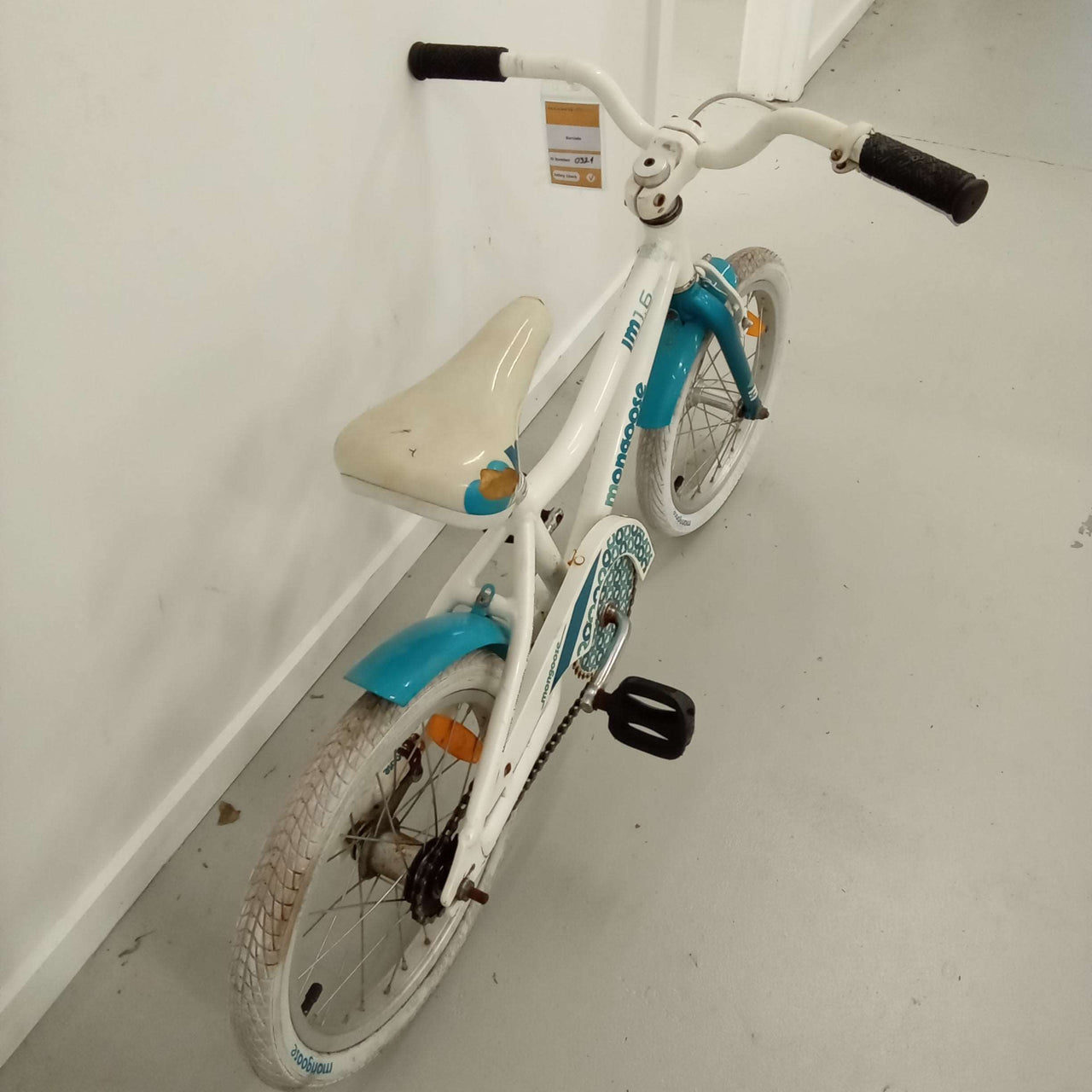 Kids - 16" Bike, Blue-White
