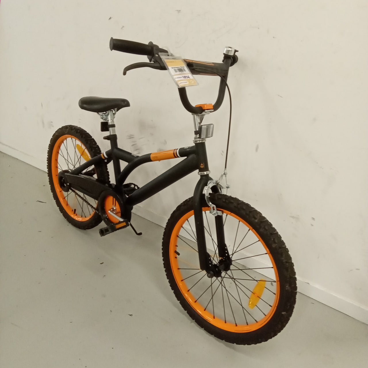 1834 - 20" Black,
Orange, Kids, Bike