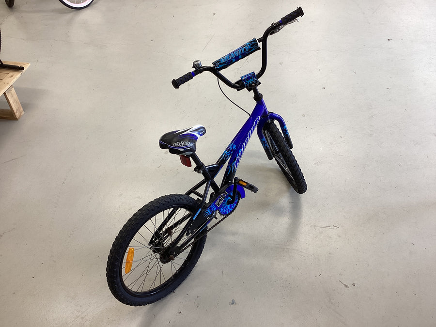 Raleigh Gravity 20 Bike - 20"  - Kids, Colour: Black, Blue