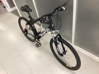 Thumbnail for Avanti BT26 Bike -  44cm - Mountain Bike, Colour: Black, White