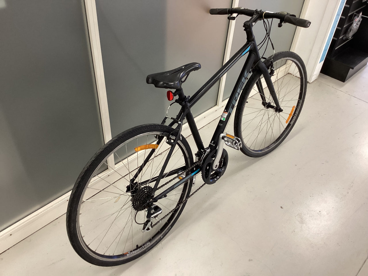 Trek Fx2 Bike -   - Hybrid Commuter, Colour: Black