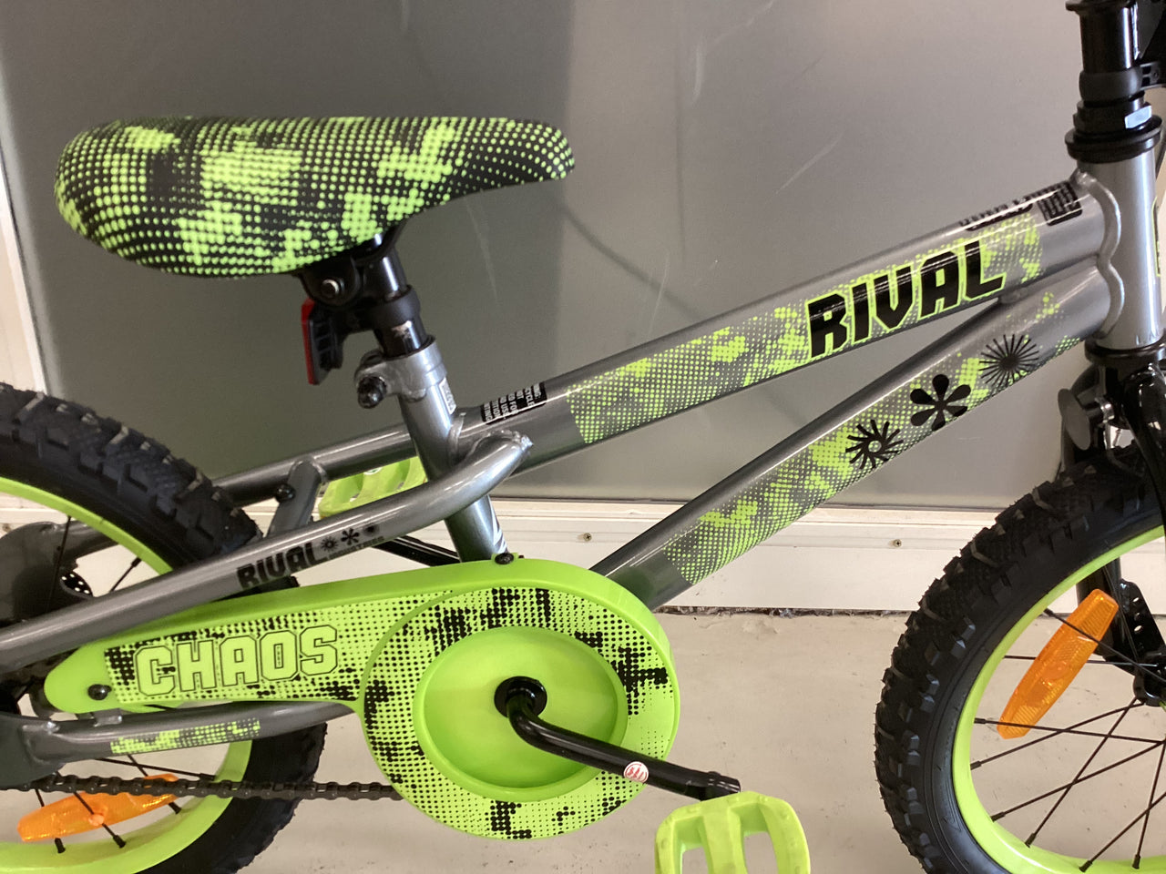 rival  Bike - 16"  - Kids, Colour: Green