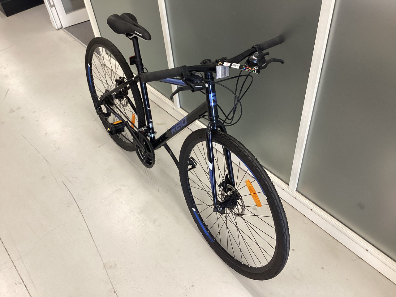 Reid Transit Bike -  46cm - Hybrid Commuter, Colour: Black, Blue