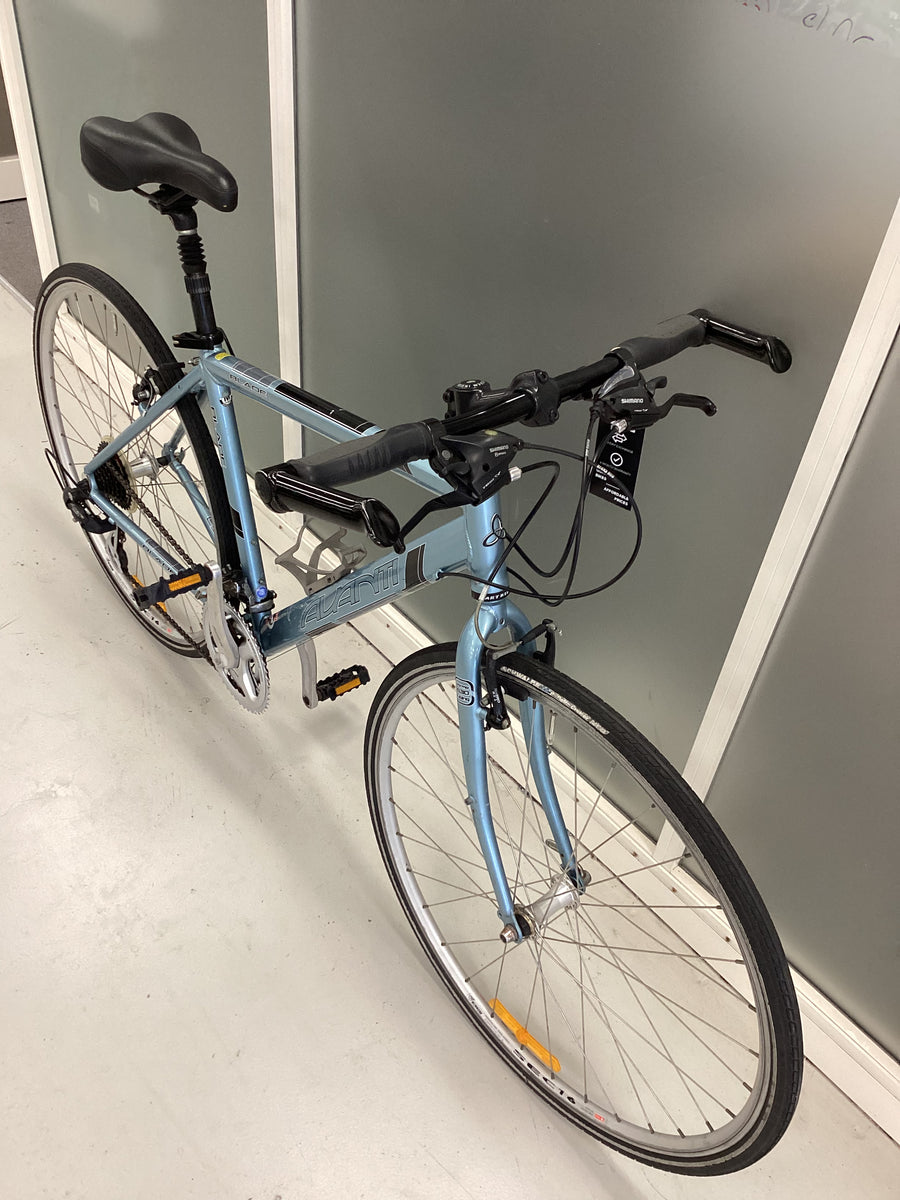 Avanti Blade Bike -  44cm - Flat Bar Commuter, Colour: Blue