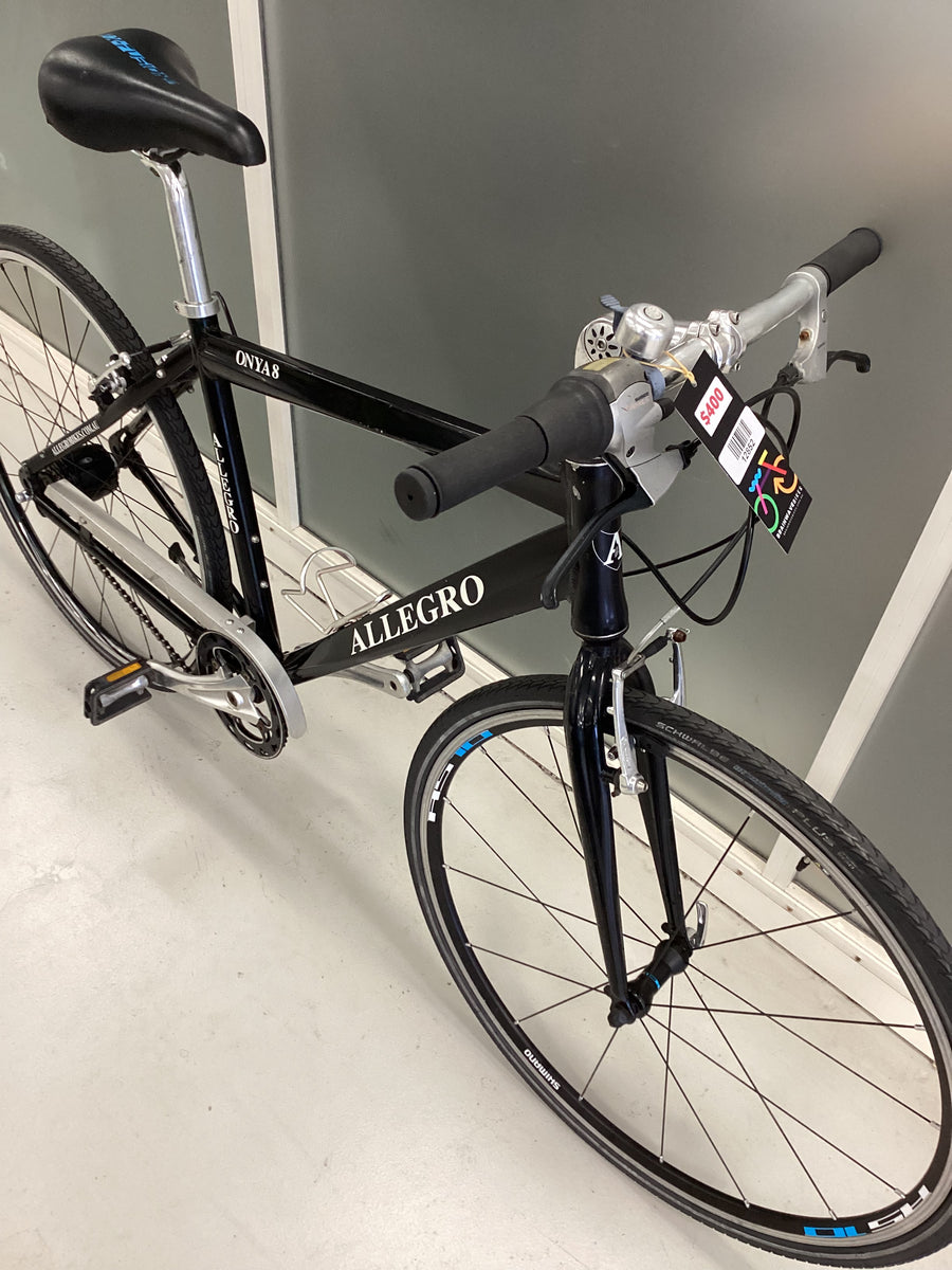 Allegro Onya 8 Bike -  50cm - Flat Bar Commuter, Colour: Black, White