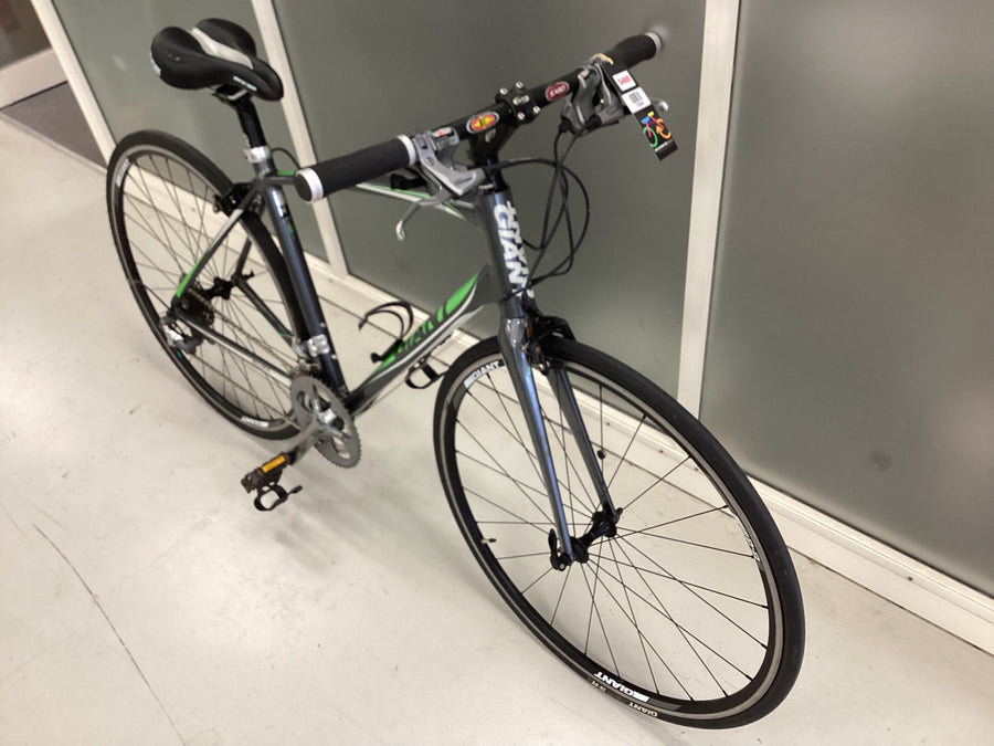 giant Avail Bike -   - Flat Bar Commuter, Colour: Silver