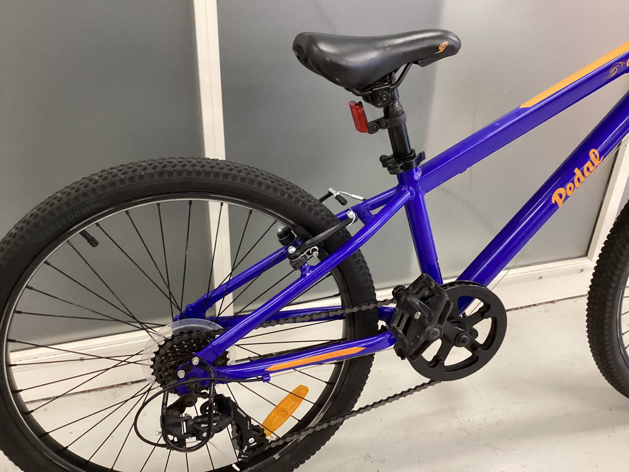 Pedal Crush Bike - 24"  - Mountain Bike, Colour: Purple