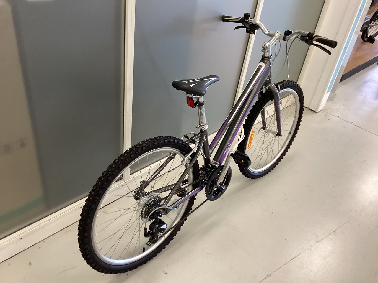 Giant Boulder Bike -  36cm - Mountain Bike, Colour: Purple, Grey