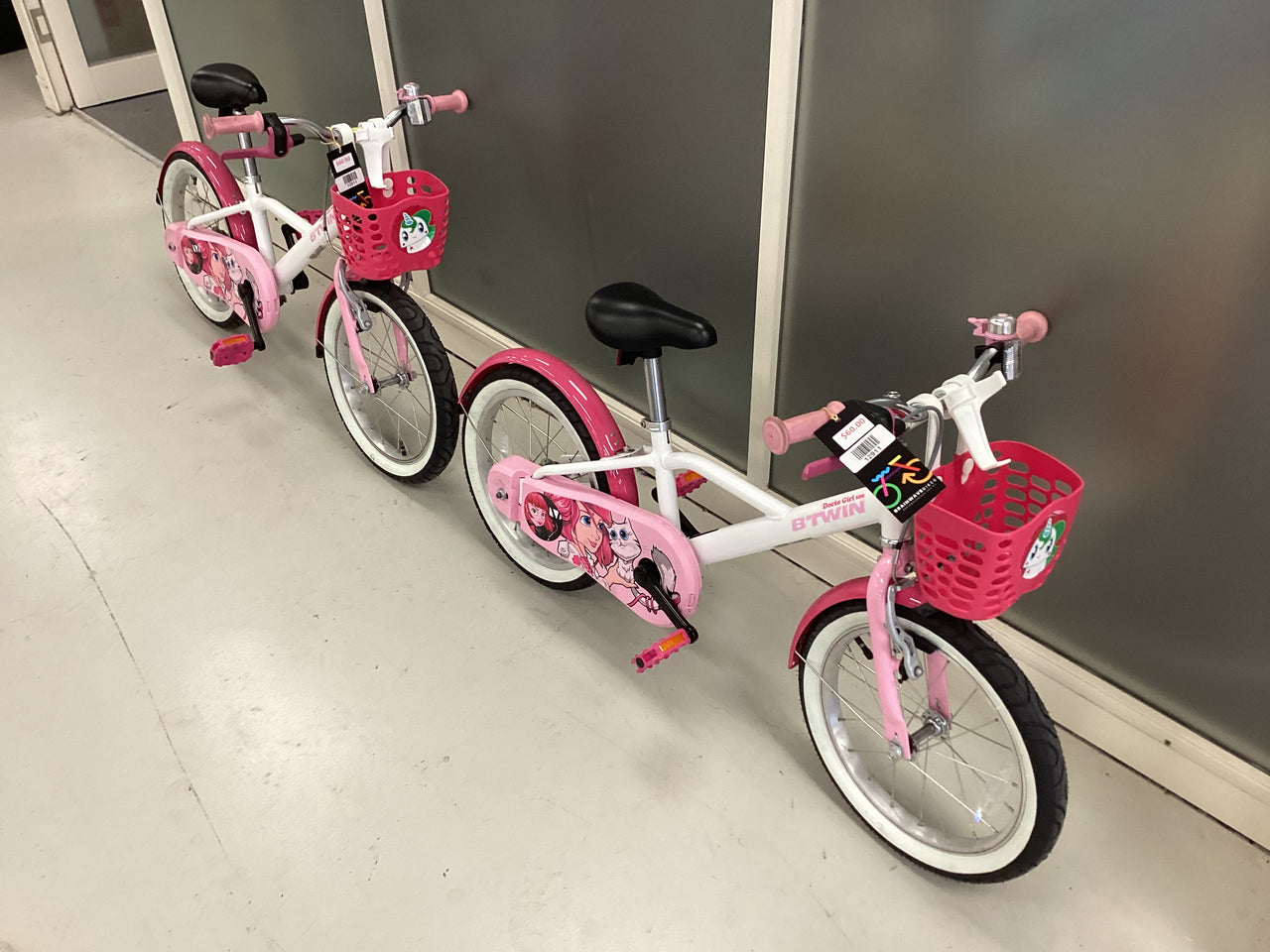 BTWIN Docto girl Bike - 16"  - Kids, Colour: White, Pink