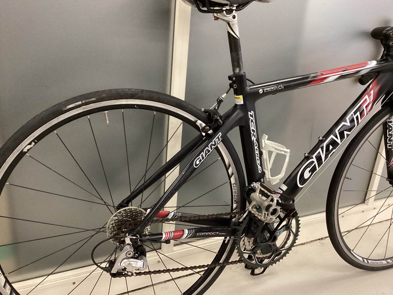 Giant Aero SL Bike -  46cm - Road Bike, Colour: Black, White, Red