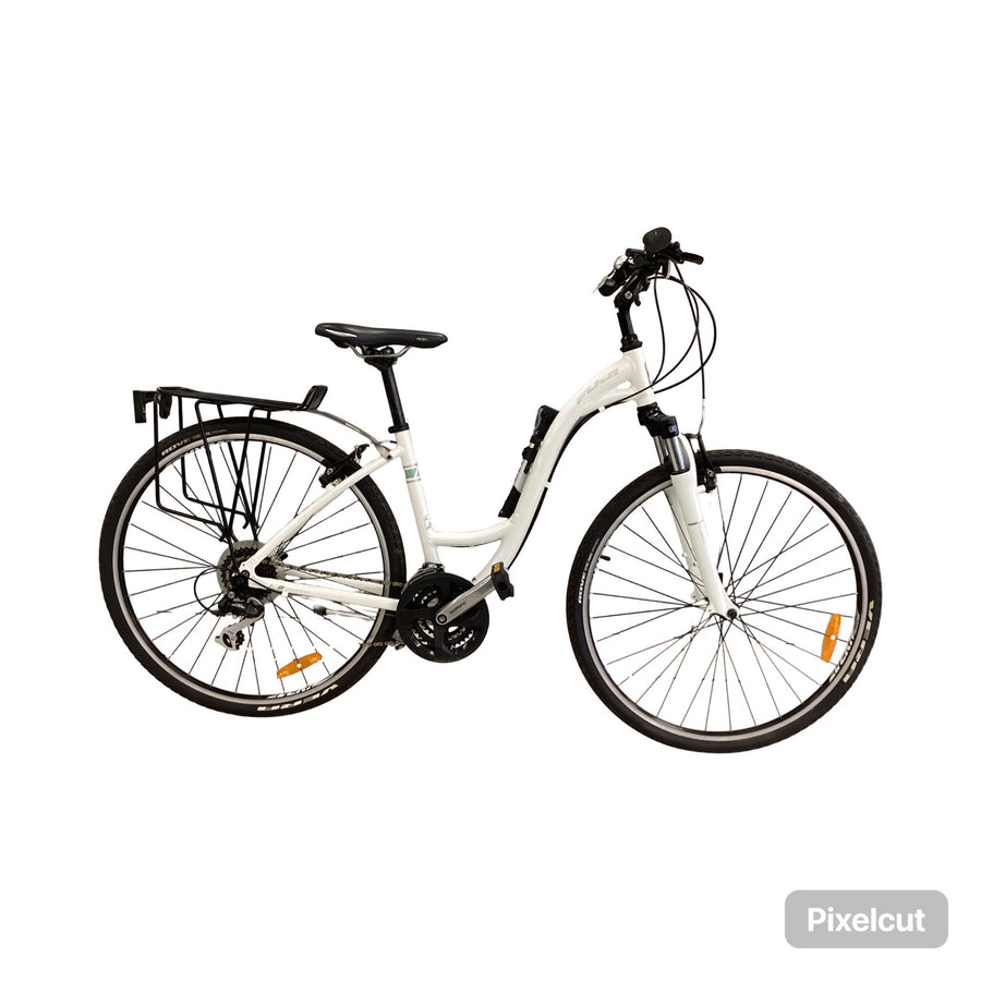 Fuji Fairmount 1.1 Bike -  44cm - Hybrid Commuter, Colour: White
