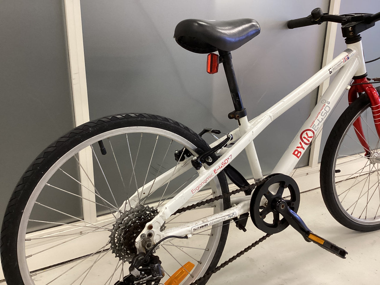 BYK E450 Bike - 20"  - Kids, Colour: White, Red