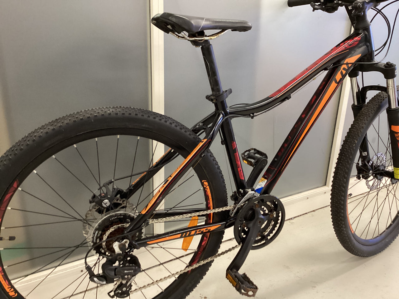 Lic Bliss Bike -  42cm - Mountain Bike, Colour: Black, Orange