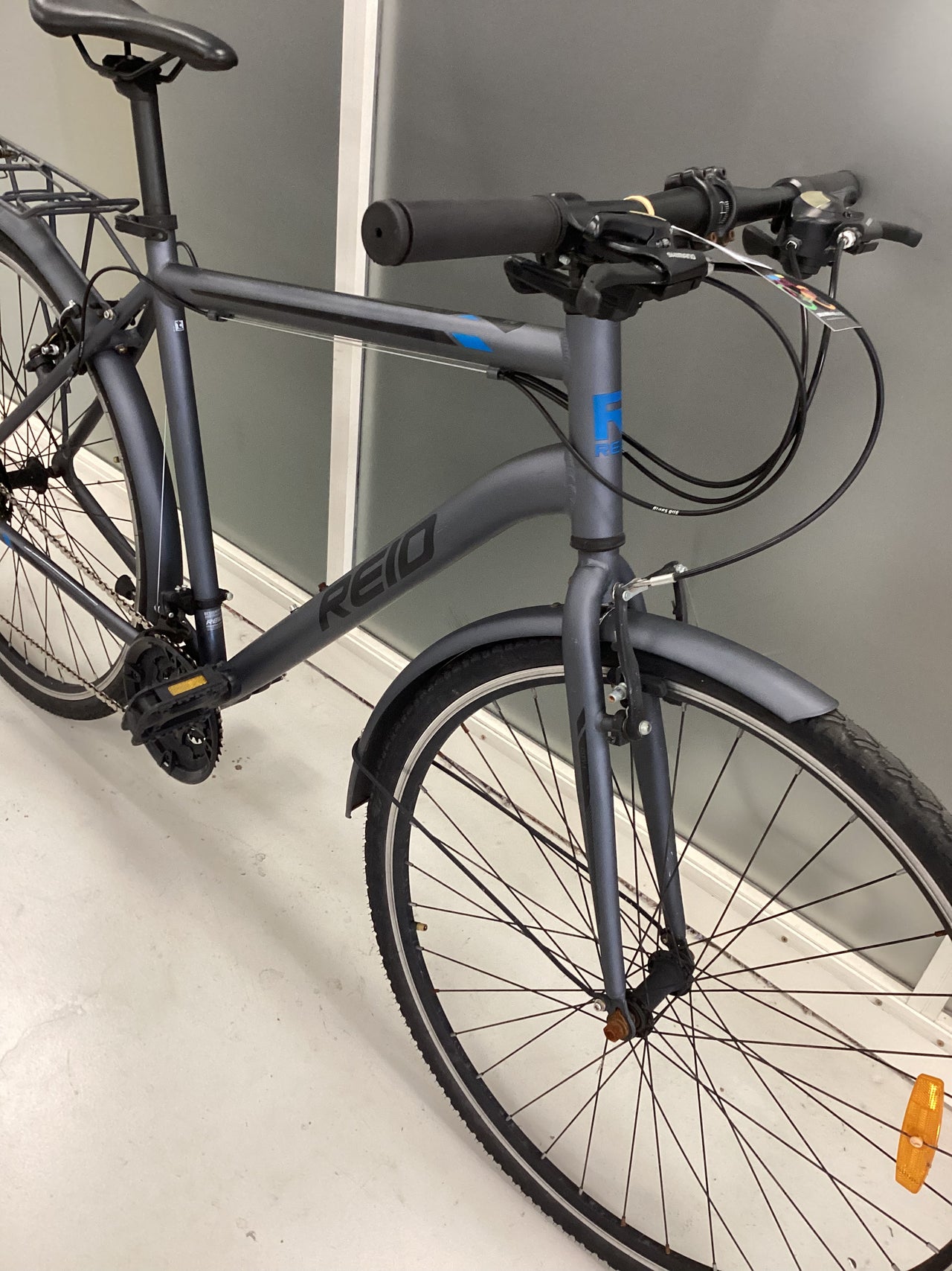 Reid City 1 Bike -  54cm - Flat Bar Commuter, Colour: Grey