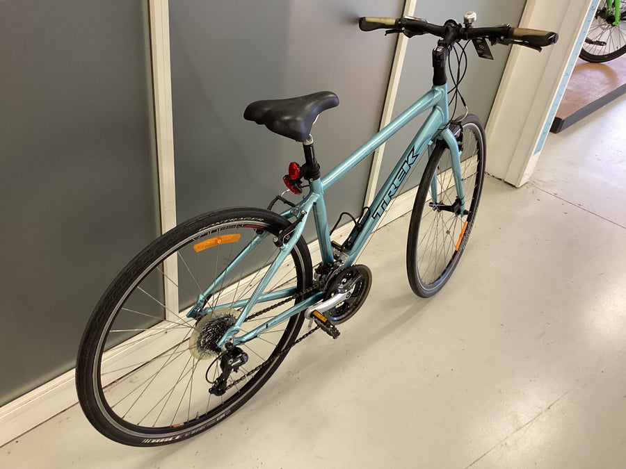 Trek 7.3 fx Bike -   - Flat Bar Commuter, Colour: Blue