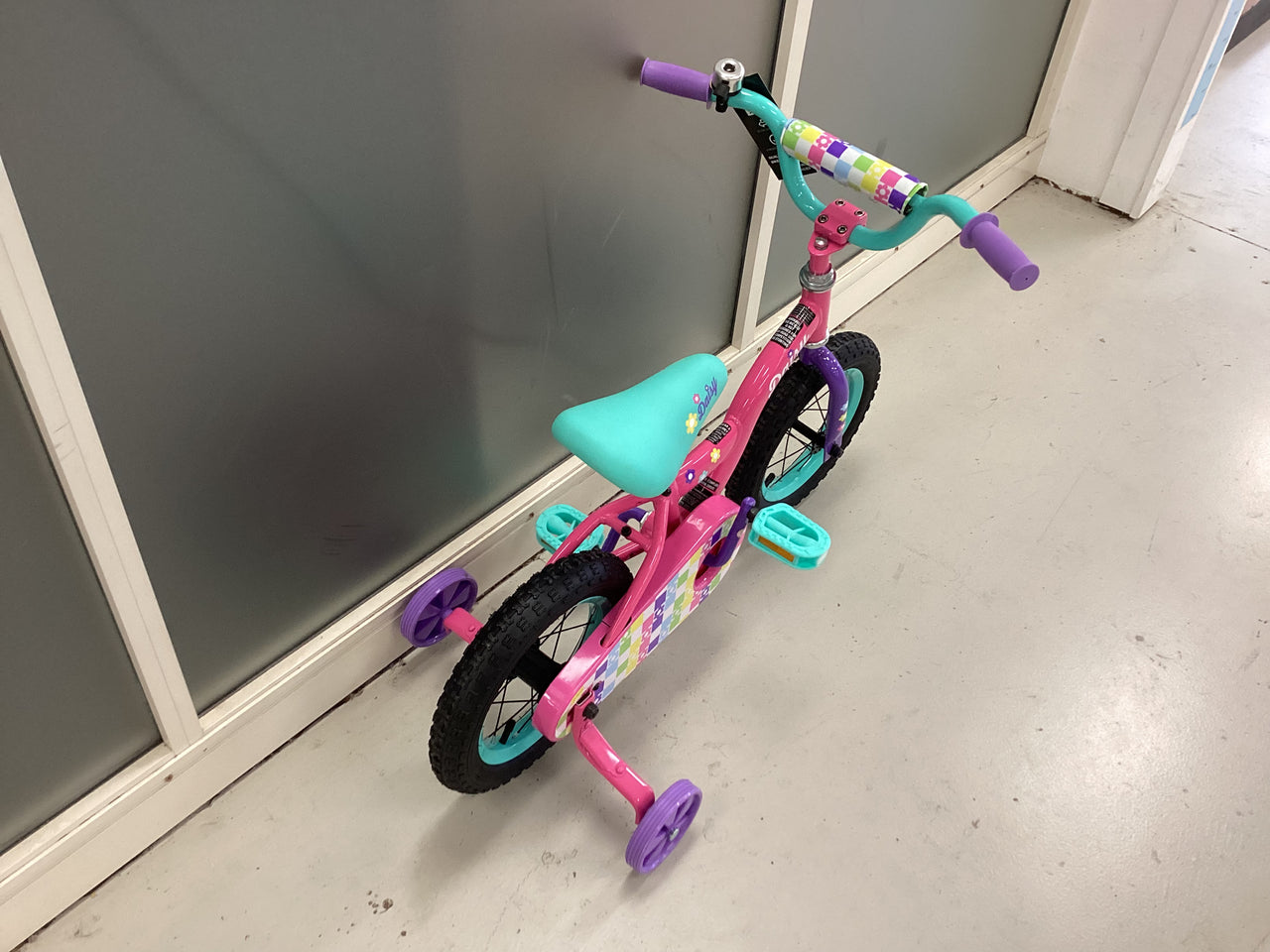 Kmart Daisy Bike - 12"  - Kids, Colour: Pink