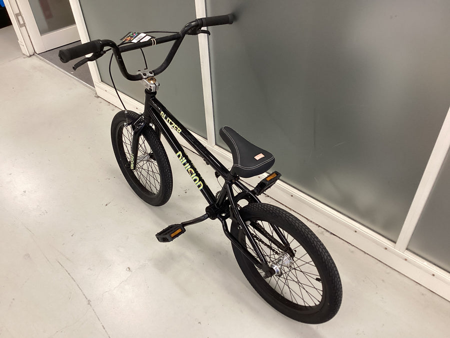 Division Blitzer Bike - 18"  - BMX, Colour: Black