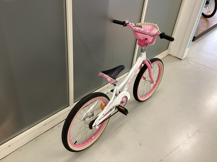 Malvern star 20 Bike - 20"  - Kids, Colour: White, Pink