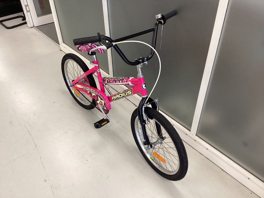 Radius Starstruck Bike - 20"  - Kids, Colour: Pink