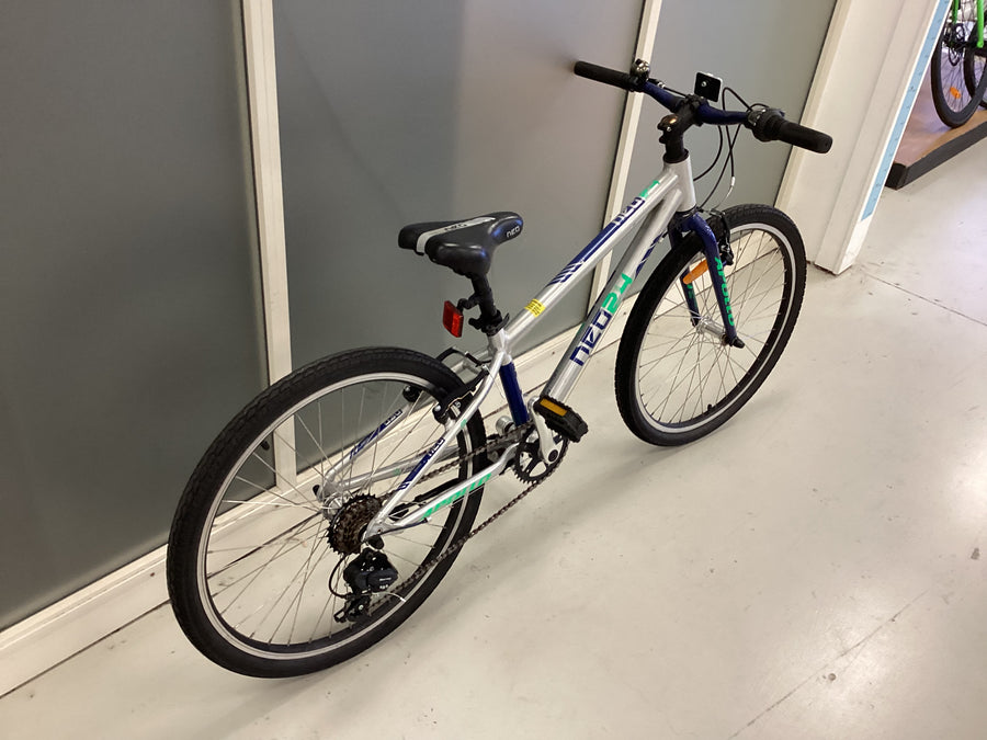 Neo 24 Bike - 24"  - Kids, Colour: Blue, Green, Silver
