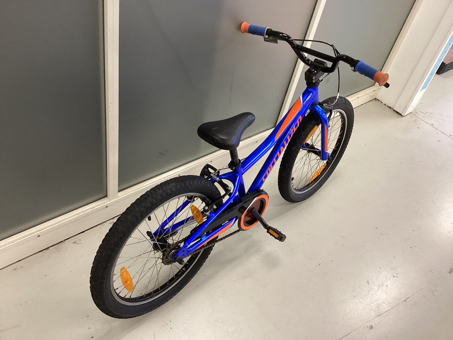 Specialized Rip Rock 20 Bike - 20"  - Kids, Colour: Blue, Orange