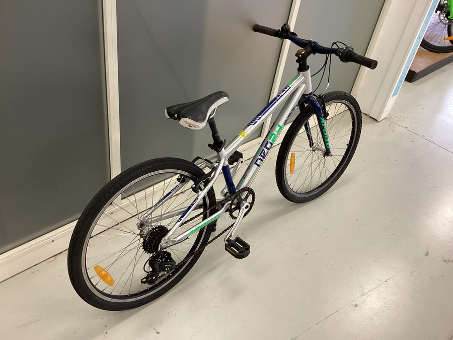 Neo 24 Bike - 24"  - Kids, Colour: Blue, Green, Silver