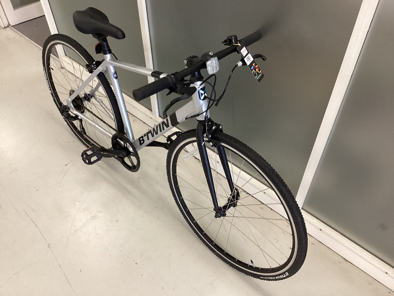 Btwin Triban Bike -  50cm - Flat Bar Commuter, Colour: Silver