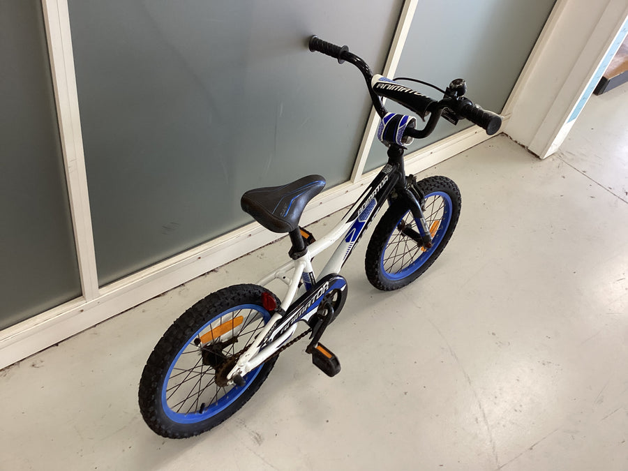 giant animator Bike - 16"  - Kids, Colour: Black, Blue, White