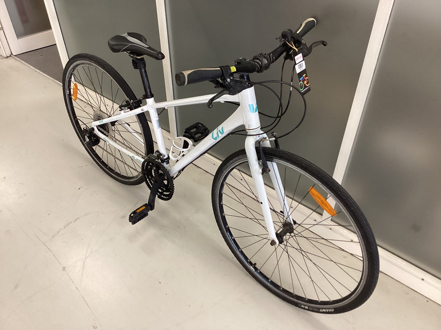 Liv Alight Bike -  38cm - Flat Bar Commuter, Colour: White