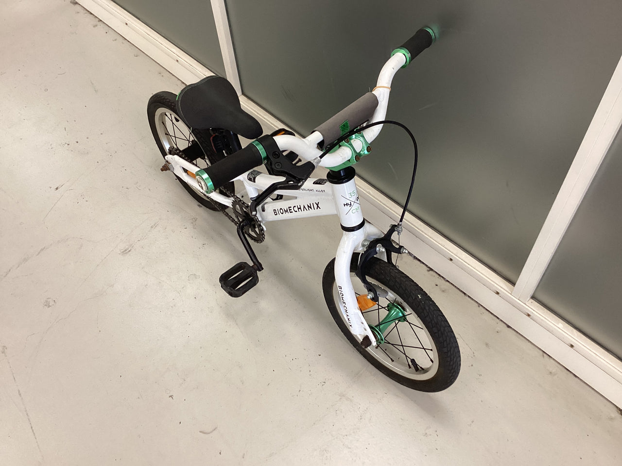 Biomechanix  Bike - 14"  - Kids, Colour: Green, White