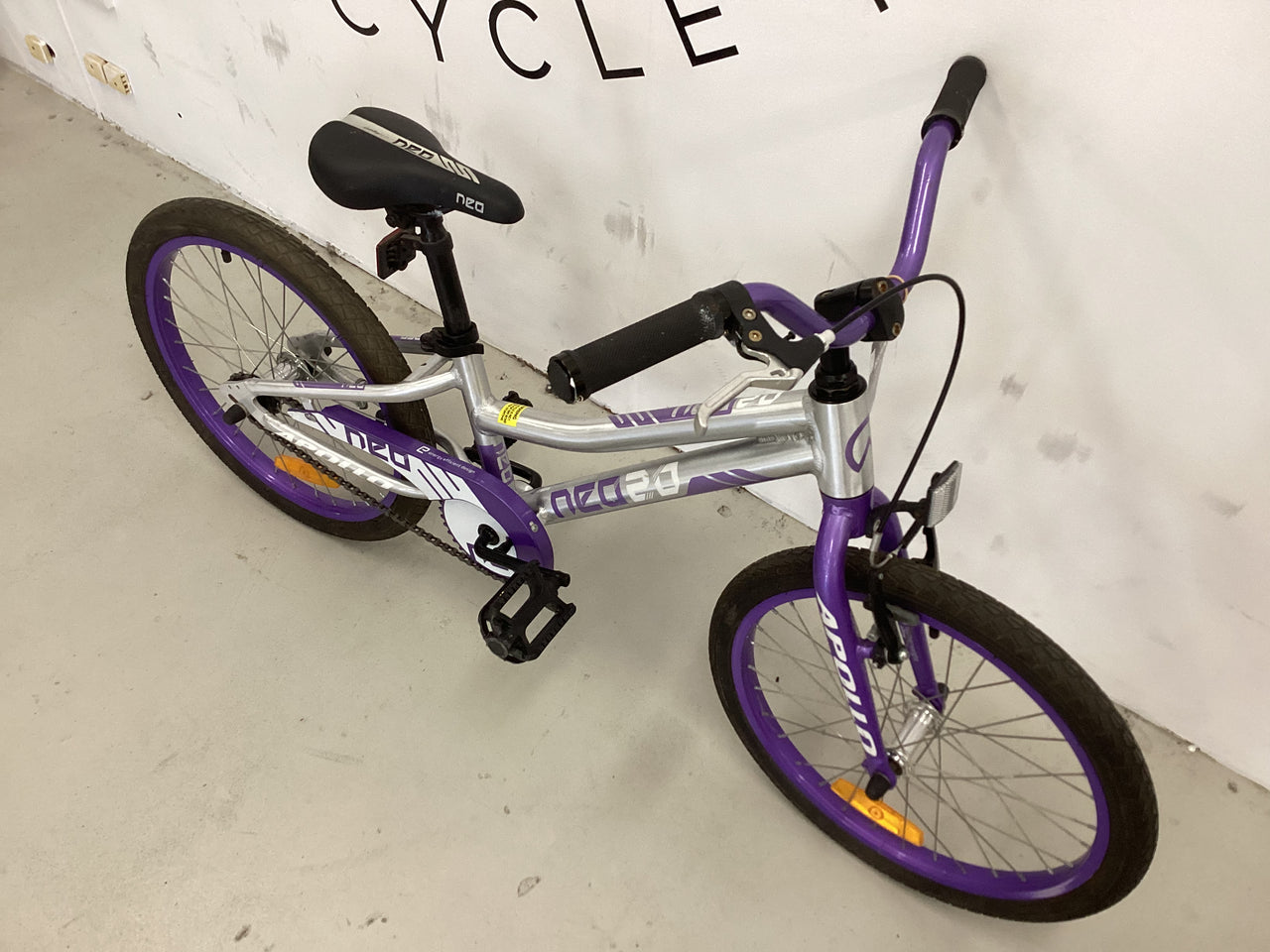 Apollo Neo 20 Bike - 20"  - Kids, Colour: Purple, Silver