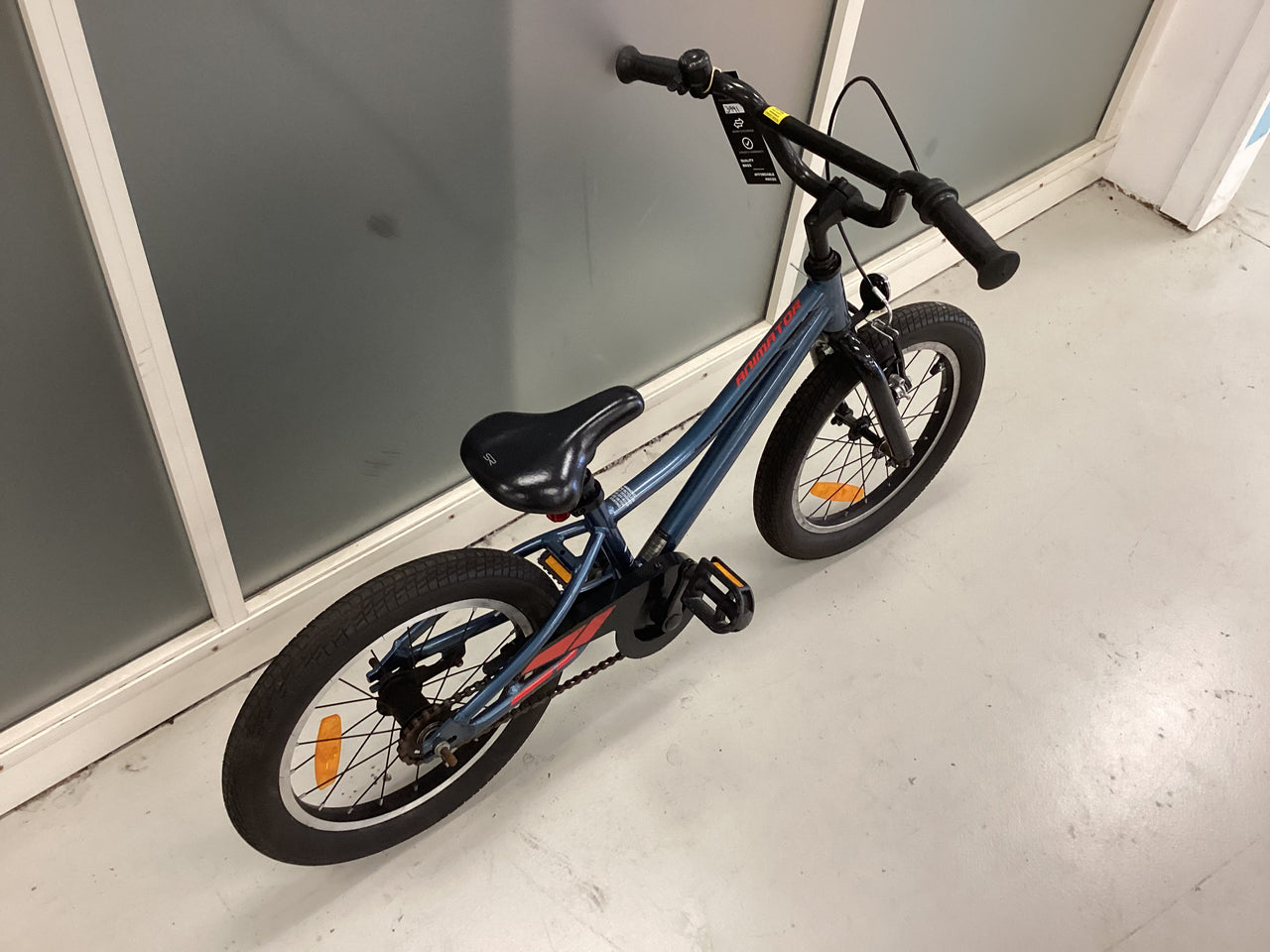 Giant Animator Bike - 16"  - Kids, Colour: Grey