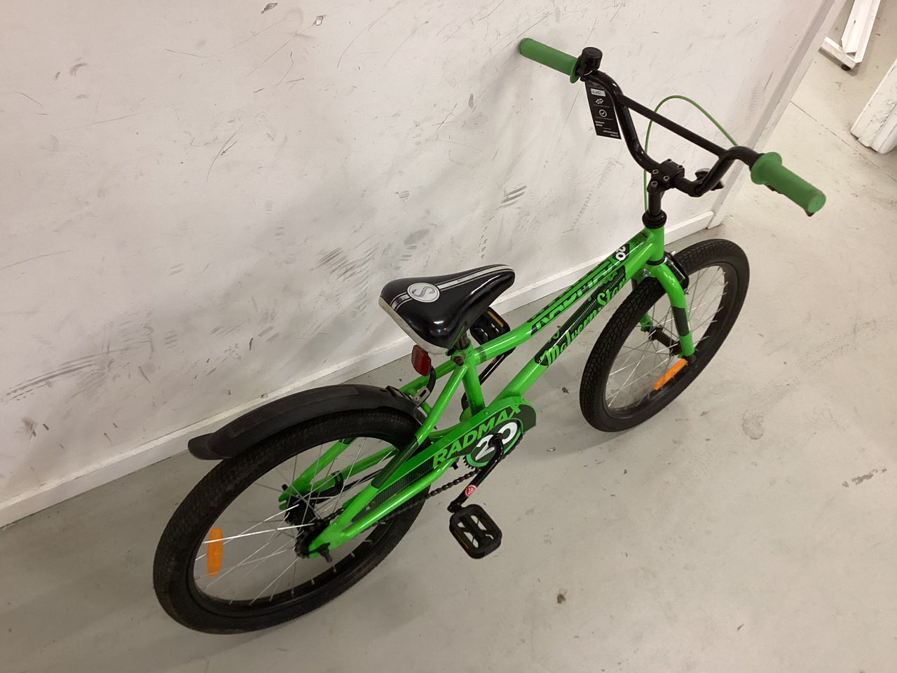 Malvernstar Radmax Bike - 20"  - Kids, Colour: Green