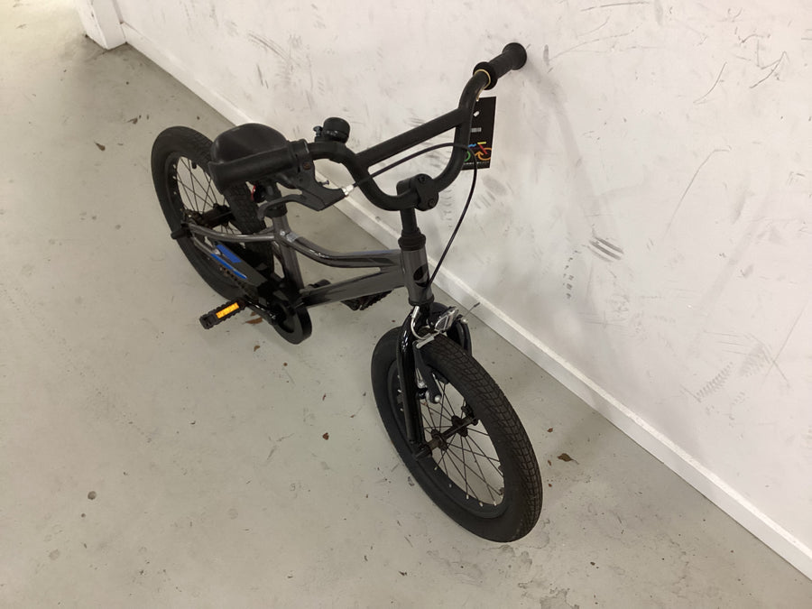 Giant Animator Bike - 16"  - Kids, Colour: Silver