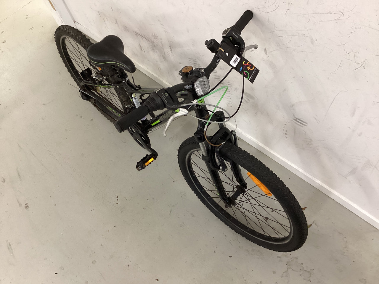 Haro Flightline Bike - 24"  - Kids, Colour: Black, Green