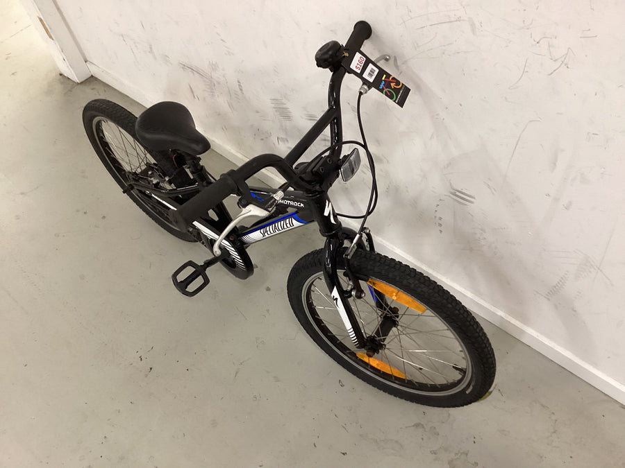 Specialized Hotrock Bike - 20"  - Kids, Colour: Black, Blue