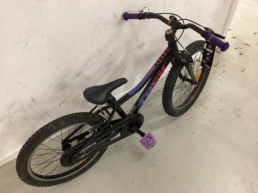 Trek Precaliber Bike - 20"  - Kids, Colour: Black, Purple