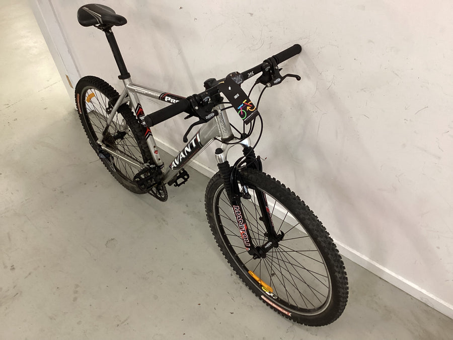 Avanti Hammer Bike -  44cm - Mountain Bike, Colour: Black, Silver