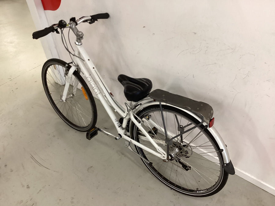 Giant Transend Bike -  44cm - Hybrid Commuter, Colour: White