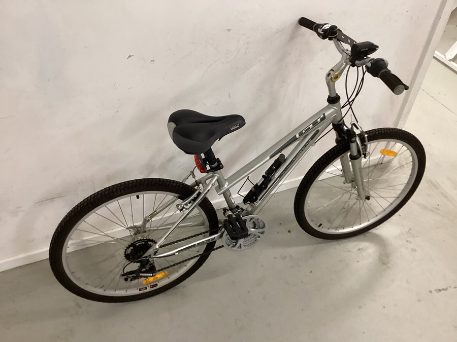 GT Timberline Bike -  38cm - Hybrid Commuter, Colour: Silver
