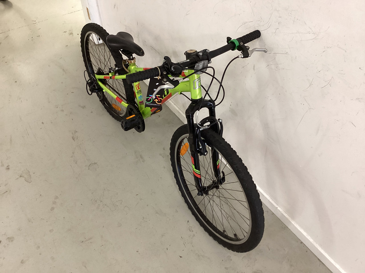 Fluid Mayhem Bike - 24"  - Mountain Bike,
Kids, Colour: Green, Red