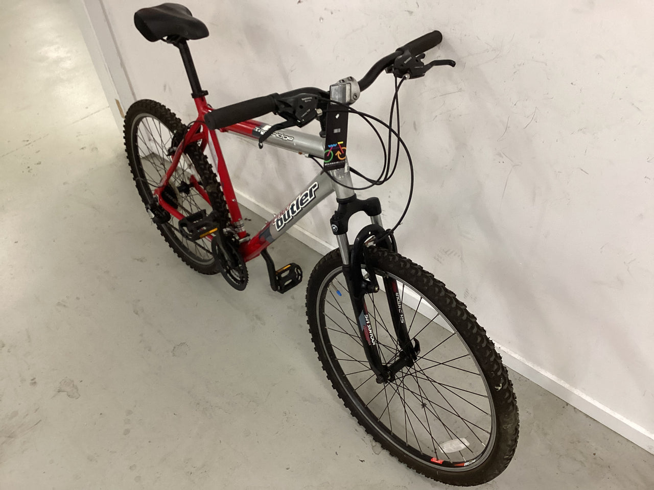 Claud Butler Trailridge Bike -  52cm - Mountain Bike, Colour: Silver, Red
