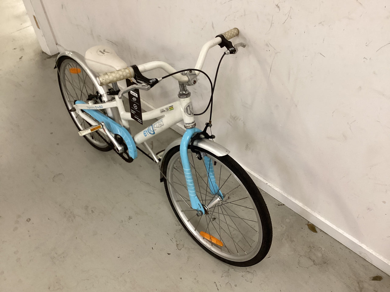 BykO E450 Bike - 20"  - Kids, Colour: Blue, White