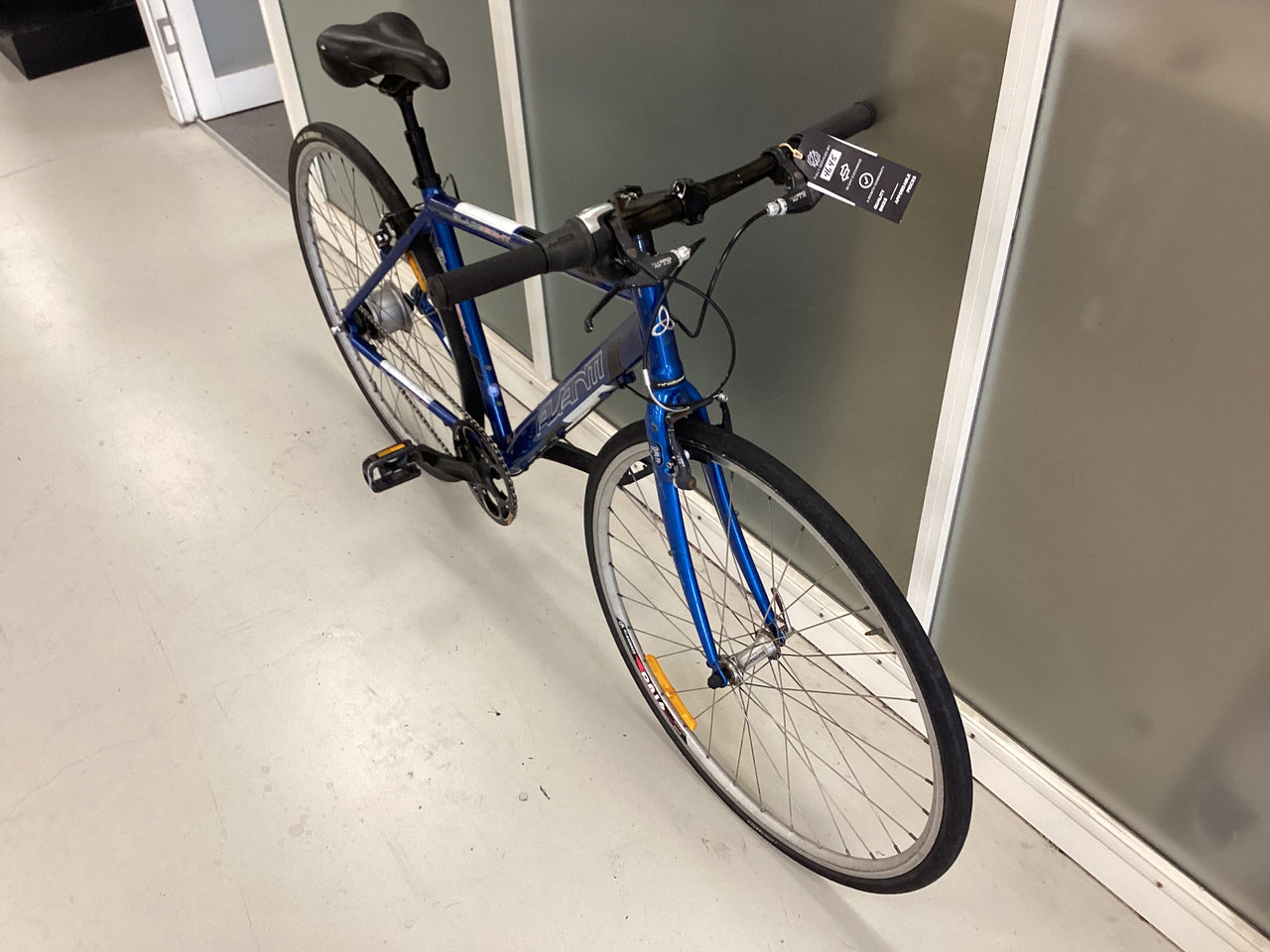 Avanti - Blade Eight - Flat Bar Commuter - Blue (#4645)