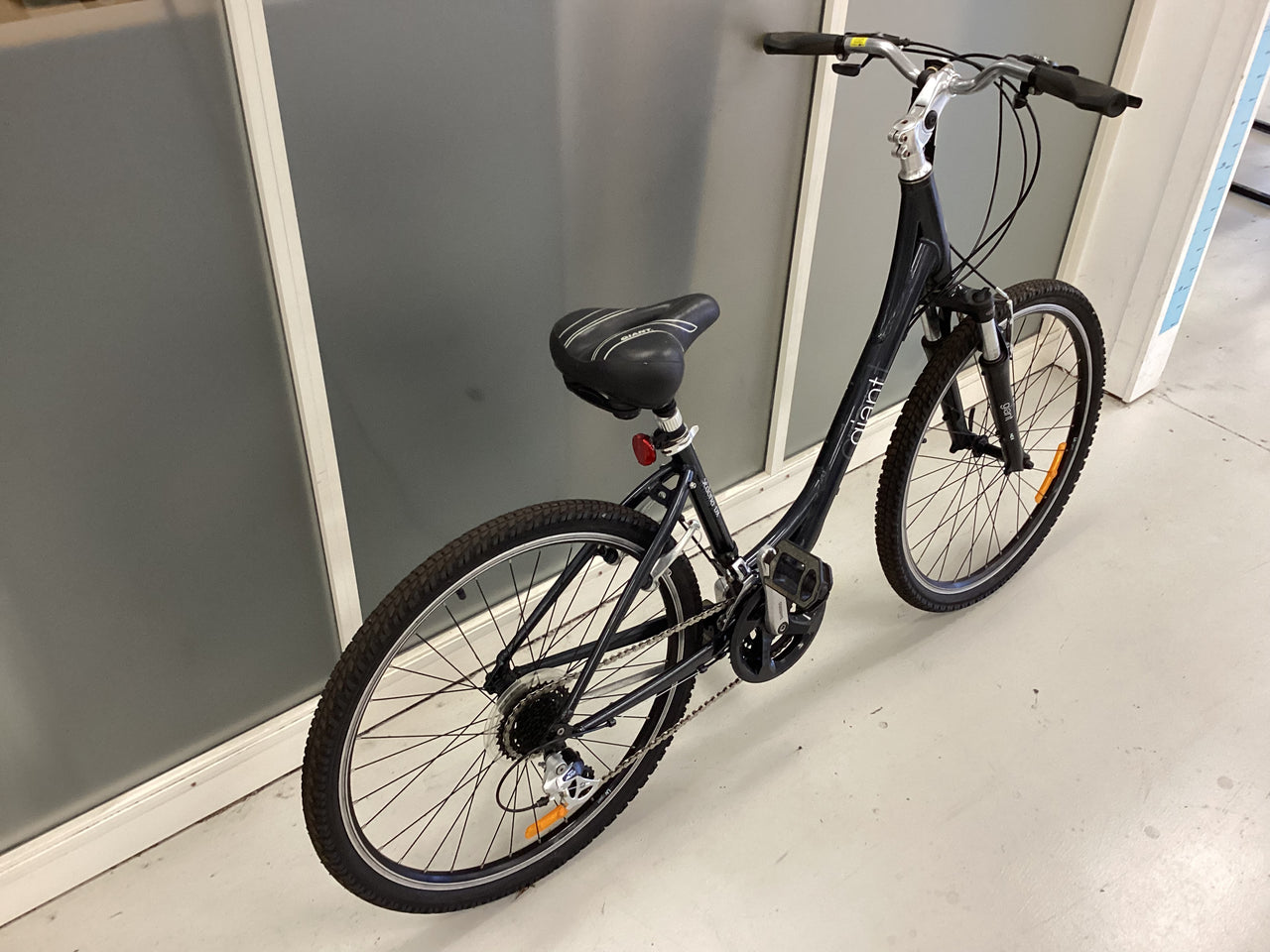 Giant - Sedona - Hybrid Commuter - Grey (#4649)