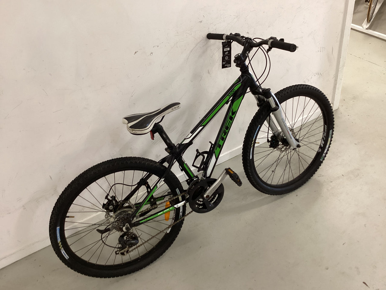 Trek - 3500 - Mountain Bike - Black , Green (#4704)